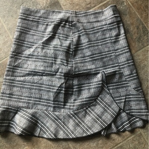 🇪🇸 Spain thrift! Unbranded Made in Italy checkered plaid skirt